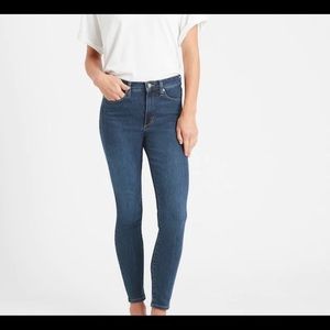 BANANA REPUBLIC Devon Jeans